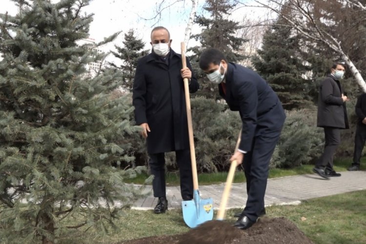 Bakan Çavuşoğlu: Afganistanlı kardeşlerimiz istediği sürece bu ülkede kalacağız