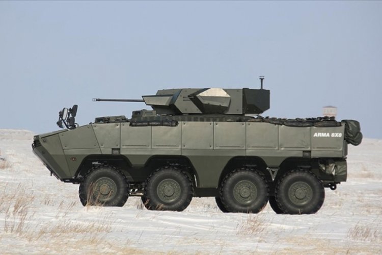 Kazakistan ordusu T&uuml;rk yapımı zırhlı muharebe aracı Arma 8&times;8'i ve Nefer silah sistemini test etti
