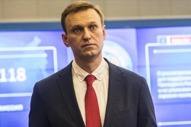 BM: Navalniy'i Rusya zehirledi!
