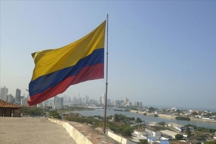 Kolombiya hazirana kadar sınırları açmayacak