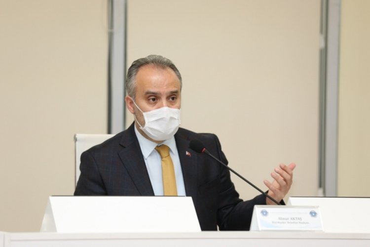Bursa Büyükşehir Belediye Başkanı Aktaş muhtarları dinledi
