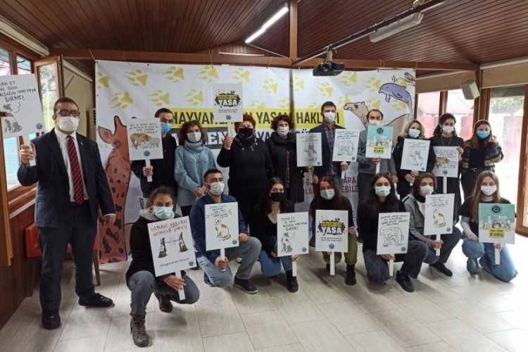 Bursa'da hayvan hakları yasası ile ilgili basın açıklaması gerçekleştirildi