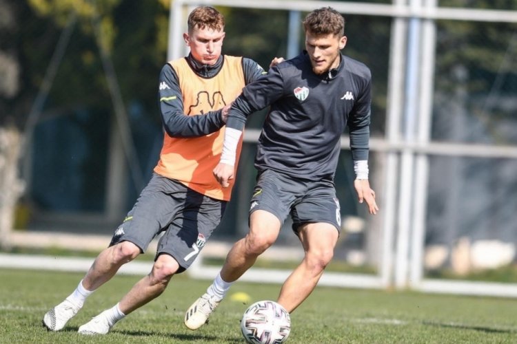 Bursaspor, Boluspor ma&ccedil;ı hazırlıklarını s&uuml;rd&uuml;rd&uuml;