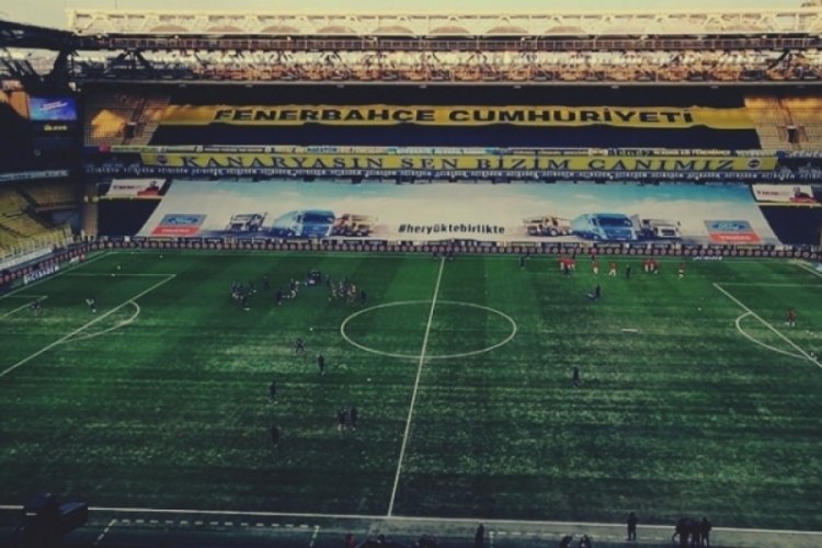 Fenerbahçe maç öncesinde zeminin son halini paylaştı