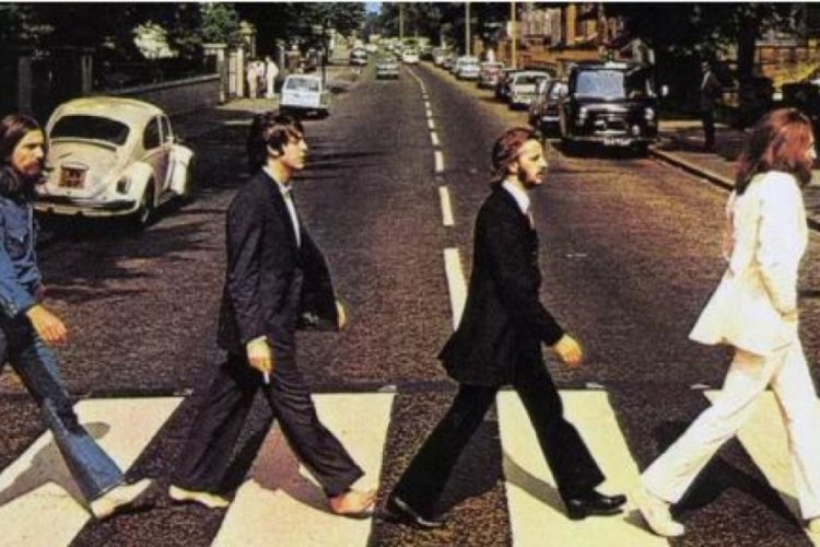 Abbey Road caddesine ait tabelaya rekor fiyat!