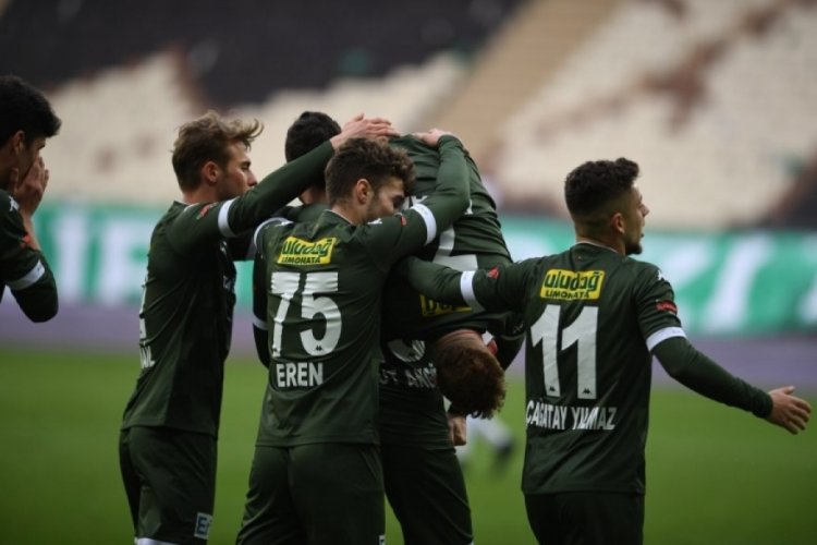 Bursaspor'un gollerine 'takım oyunu' etkisi dikkat &ccedil;ekti