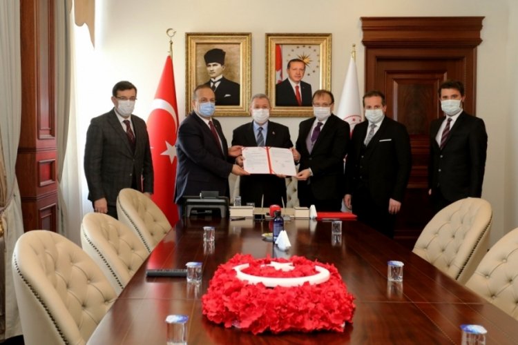 Bursa İl Milli Eğitim Müdürlüğü ile hayırsever Mümin Canbaz arasında protokol imzalandı