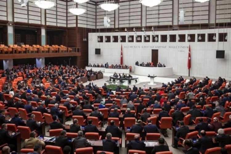 CHP'den cinsiyet eşitliği kanun teklifi