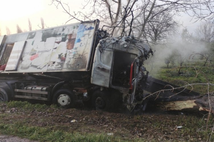 Bursa'da kaza sonrası yandı! 1 yaralı