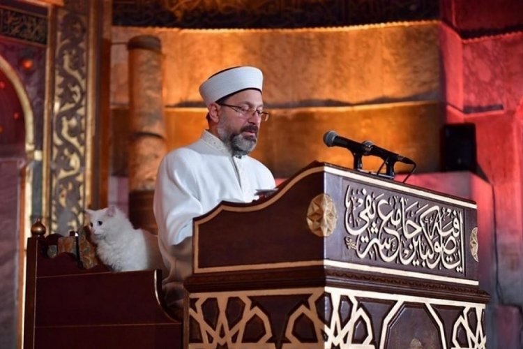 Diyanet İşleri Başkanı Erbaş'tan Mira&ccedil; Kandili mesajı