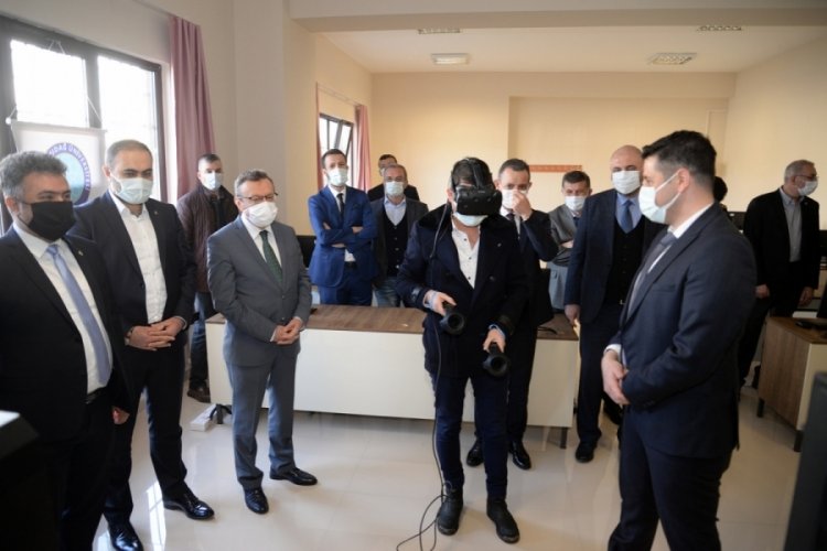 Bursa'da &uuml;niversite-sanayi işbirliği &ccedil;alışmalarına &ouml;nemli katkı