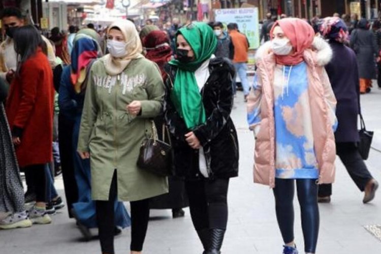 Gaziantep'te &ccedil;arşı ve meydanlarda yoğunluk!