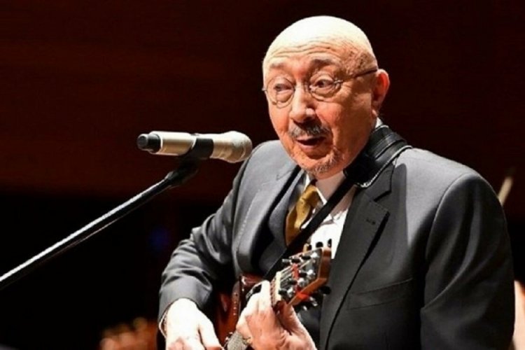 &Ouml;zdemir Erdoğan, Zeki M&uuml;ren a&ccedil;ıklamalarına gelen eleştirilere yanıt verdi