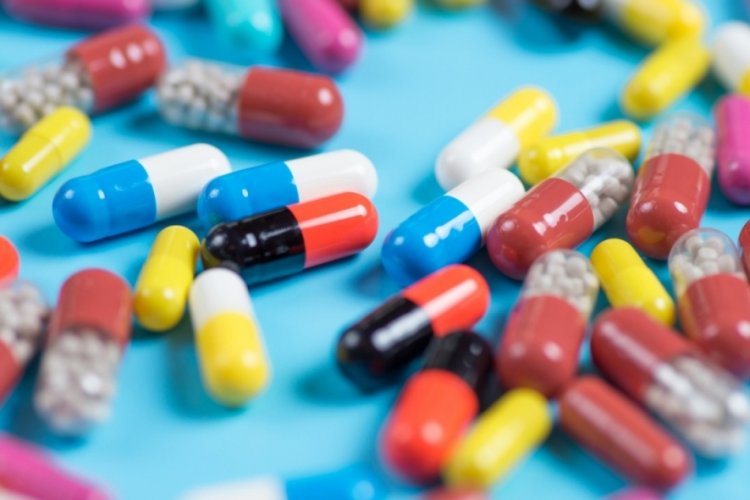 Antibiyotiğin, koronavir&uuml;ste iyileştirici olmadığı ortaya &ccedil;ıktı