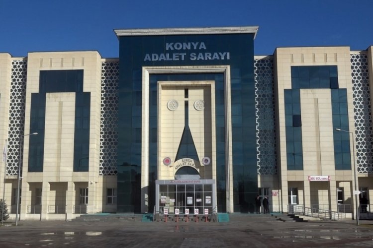 FET&Ouml; h&uuml;k&uuml;ml&uuml;s&uuml; eski komiser yardımcısı, noterde işlem yaptırırken yakalandı