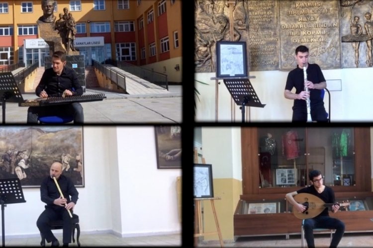 Bursa'da lise öğrencileri İstiklal Marşı'nın ilk ve son bestesini klipte bir araya getirdi
