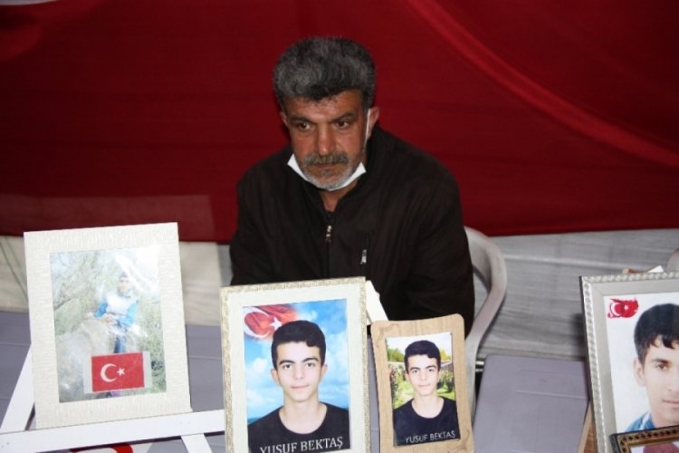 HDP &ouml;n&uuml;ndeki baba, &ccedil;ocuğunu istiyor