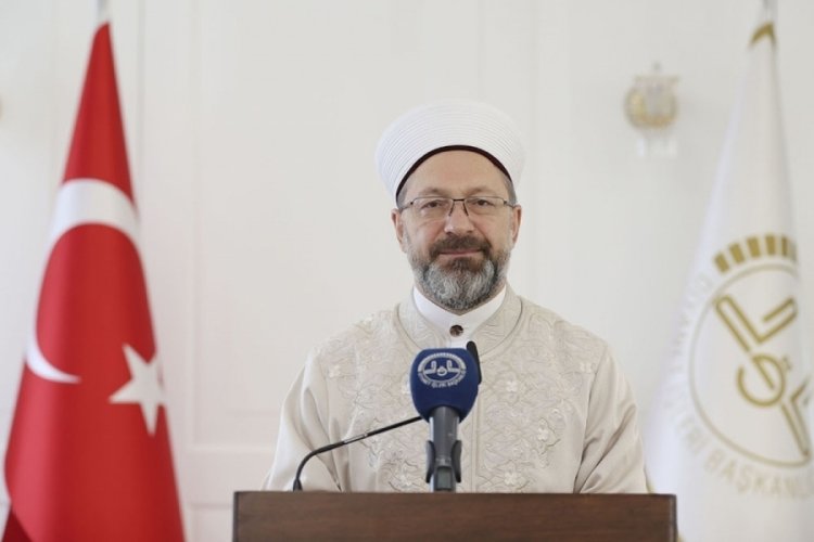 Erbaş'tan 12 Mart İstiklal Marşı'nın Kabul&uuml; Mesajı