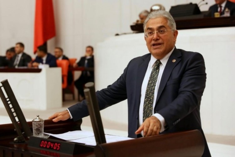 CHP'li vekil &Uuml;nsal: Test yapılmadığı i&ccedil;in G&uuml;neydoğu illeri mavi