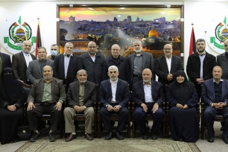 Hamas'ın siyasi b&uuml;rosuna ilk kadın &uuml;ye se&ccedil;ildi