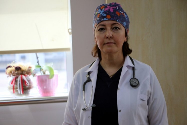 Yavaş: Konuşurken ıslanan maske hemen değiştirilmeli