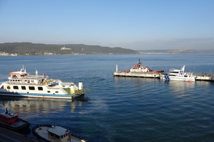 &Ccedil;anakkale Boğazı transit gemi ge&ccedil;işlerine kapatıldı