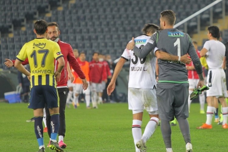 Gen&ccedil;lerbirliği, Kadık&ouml;y'de moral buldu