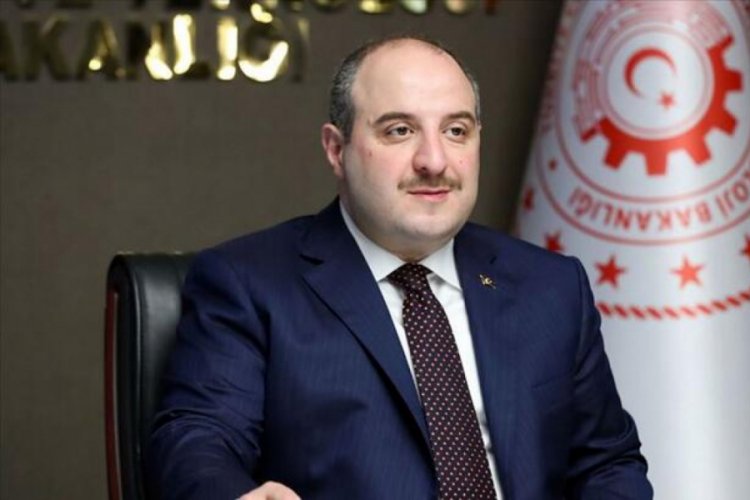 Bakan Varank'tan &ouml;nemli a&ccedil;ıklamalar