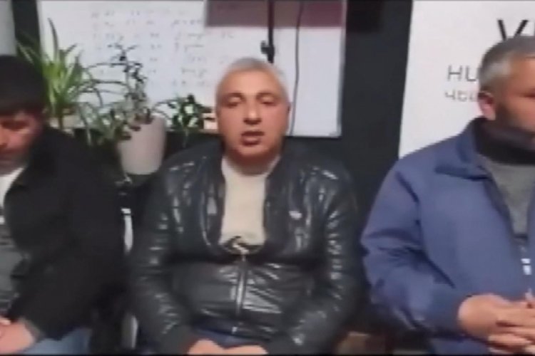 Ermeni askerlerin ailelerinden Paşinyan'a &ouml;fke: &Ccedil;ocuklarımızı sattılar
