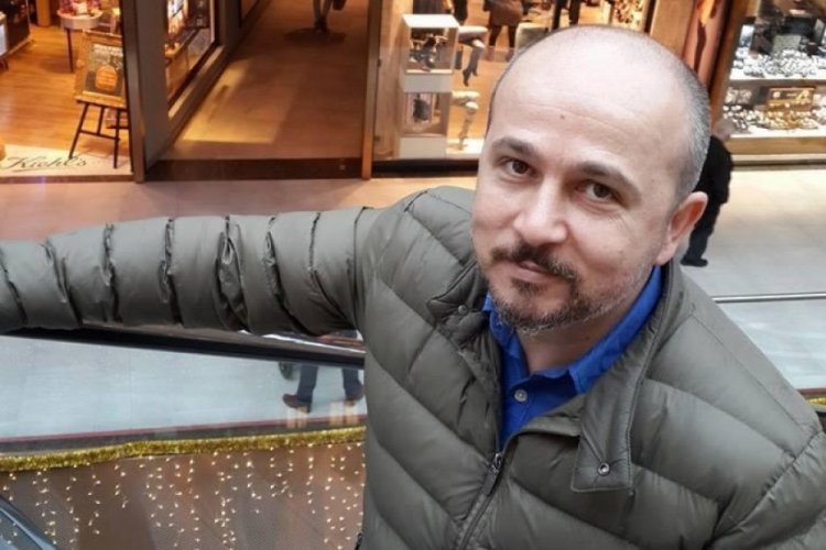 Ameliyat sonrası odasında baygın bulunan profes&ouml;r kurtarılamadı