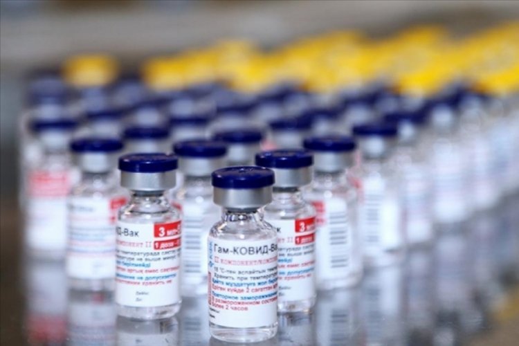 Rusya'da 3.5 milyondan fazla kişiye iki doz aşı vuruldu