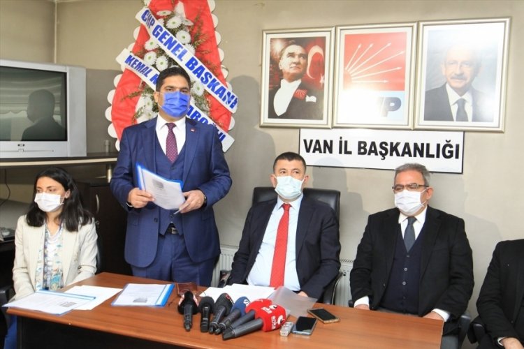 CHP Ekonomi Masası Heyeti, Van'da esnafla buluştu