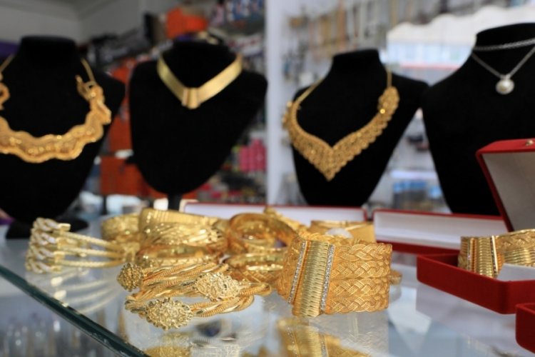 D&uuml;ğ&uuml;n sezonu &ouml;ncesi 'imitasyon altın'a ilgi arttı