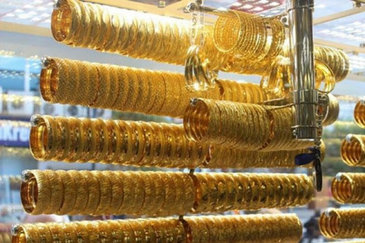 Bakanlıktan yeni taslak : 'Her kuyumcu kamu bankalarına 500 gram altın yatıracak'
