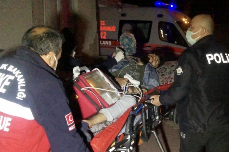 Birlikte i&ccedil;ki i&ccedil;erken tartıştığı arkadaşını tabancayla vurdu