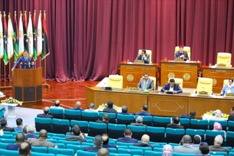 Libya'da yemin eden yeni kabine 35 isimden oluşuyor