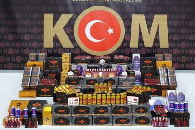 Piyasaya ka&ccedil;ak cinsel hap s&uuml;rmek isteyen 2 kişi yakalandı