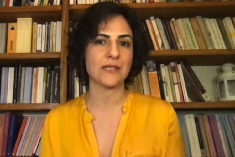 Bursa'da Edebi Kazılar s&ouml;yleşisinin konuğu yazar Irmak Zileli oldu