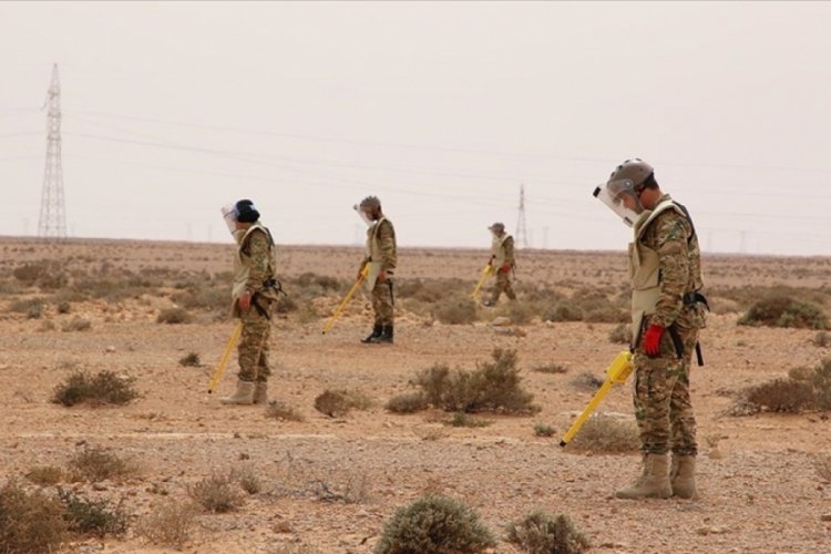 Libya'da Sirte-Misrata yolunun 2 hafta i&ccedil;inde a&ccedil;ılacağı ve paralı askerlerin tahliyesine başlanacağı bildirildi