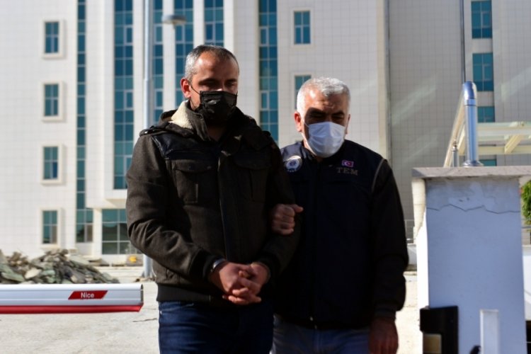 Darbe gecesi AK Parti İl Başkanlığı'na giren uzman &ccedil;avuş yakalandı