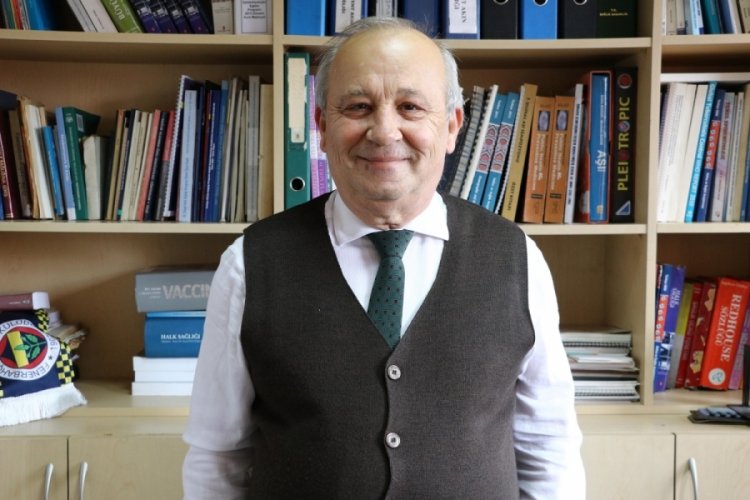 Bilim Kurulu &Uuml;yesi Akın'dan korkutan a&ccedil;ıklama: Hastaneye yatışlar artabilir