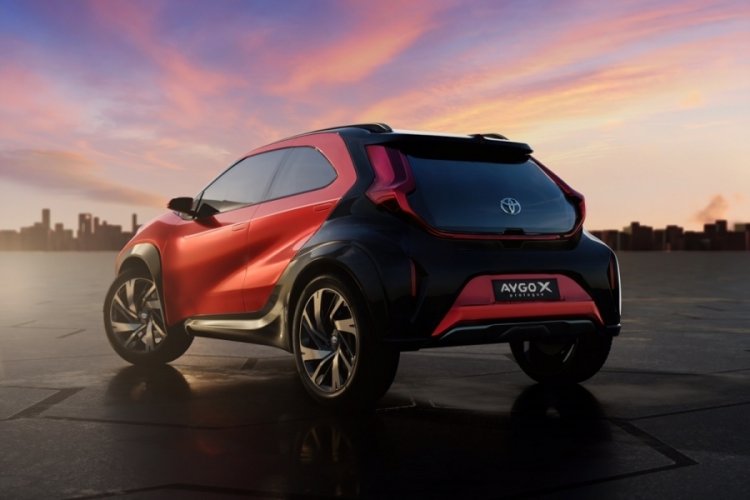 Toyota, A segmenti i&ccedil;in geliştirdiği 'Aygo X prologue'u sergiledi