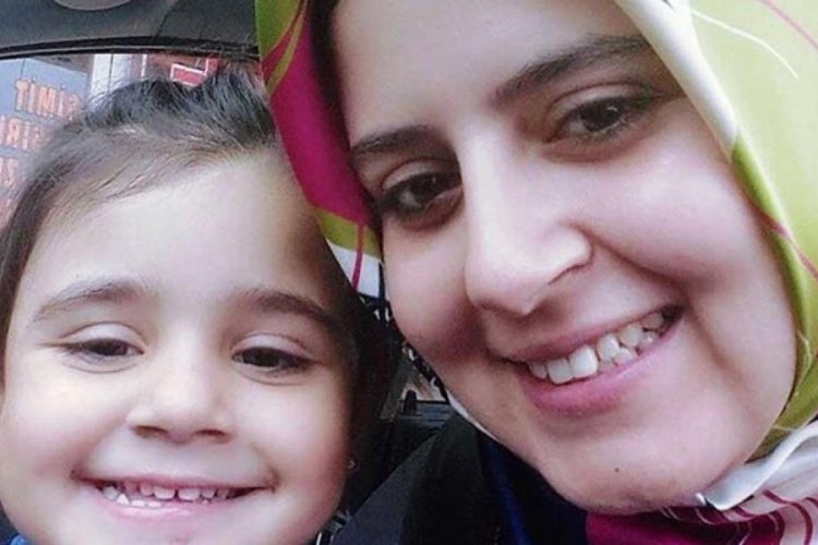 Bebeği kurtarıldı, koronavir&uuml;se yakalanan anne yaşamını yitirdi