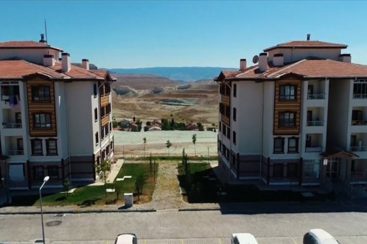 TOKİ başkentte inşasına başladığı 100 bin 87 konutun 91 bin 594'&uuml;n&uuml; tamamladı