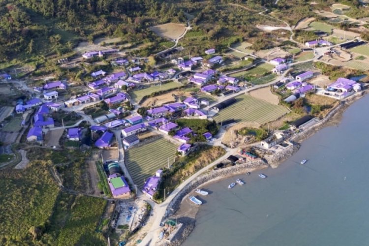 G&uuml;ney Kore'de turist &ccedil;ekmek i&ccedil;in 'mor' y&ouml;ntem