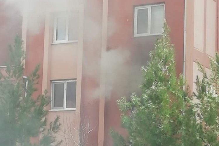 Diyarbakır'da evde &ccedil;ıkan yangında bir kadın hayatını kaybetti