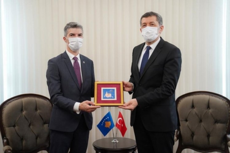 "Kosova ile eğitim alanındaki iş birliğimizi g&uuml;&ccedil;lendiriyoruz"