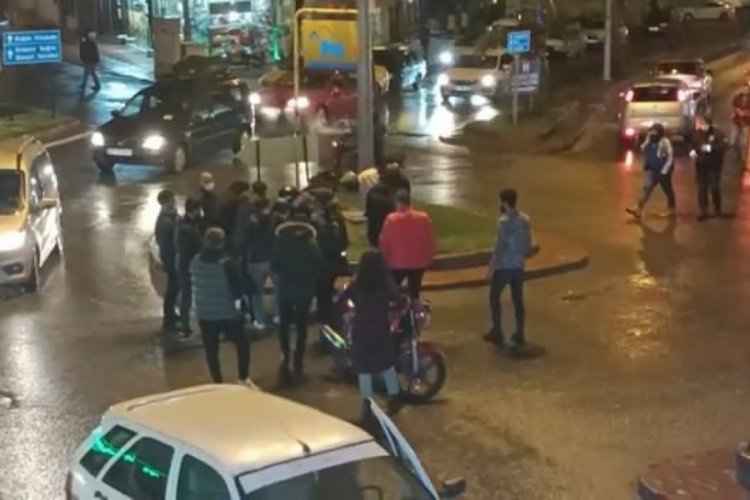 Motosiklet ile otomobil &ccedil;arpıştı: 1 yaralı