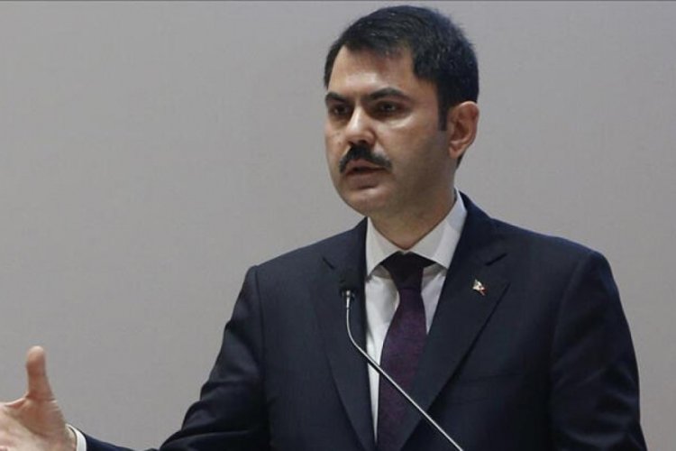 Bakan Kurum: Artvin'de yanan evlerin yerine yenilerini inşa edeceğiz
