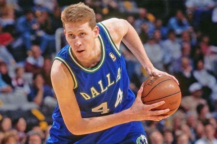 Eski NBA yıldızı, fel&ccedil; kaldı